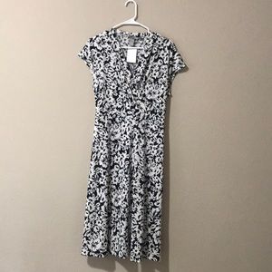 h&m dress (below the knee)